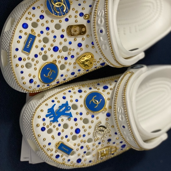 Personalized blinged crocs. - Picture 4 of 11